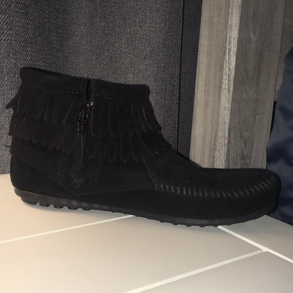 Minnetonka ankle booties